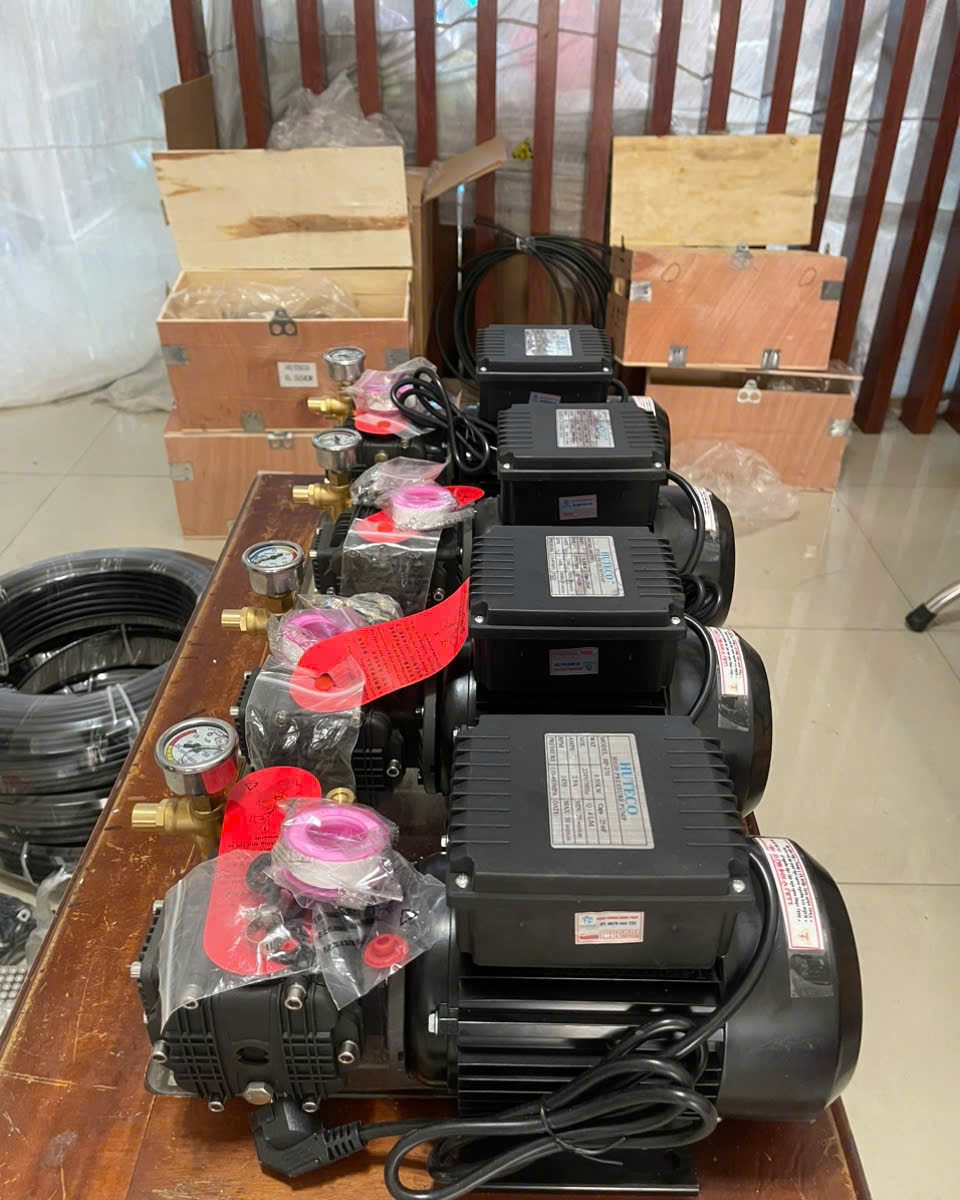 Máy phun sương cao áp HP-270 cho nhà yến 4 z6022769944487 ca33c2e1b84374d22cd16f39323d3324